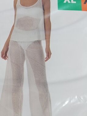 Hurley White Crochet Mesh Swim Coverup Set. NWT